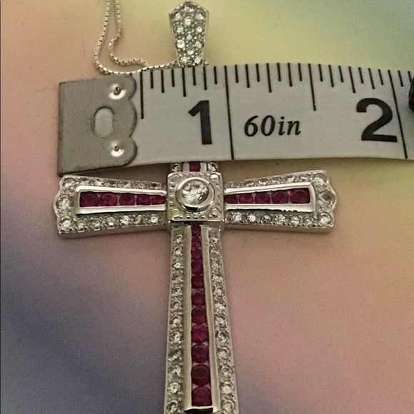 925 Sterling Silver Cross - Picture 6 of 6